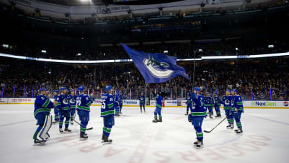 Canucks sinetöi divisioonatittelin